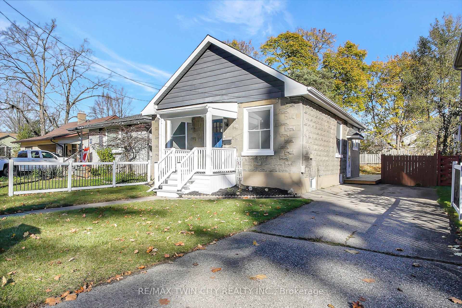 Photo 1 of 85 Park Avenue E, Cambridge, Blair Road — HOMEH