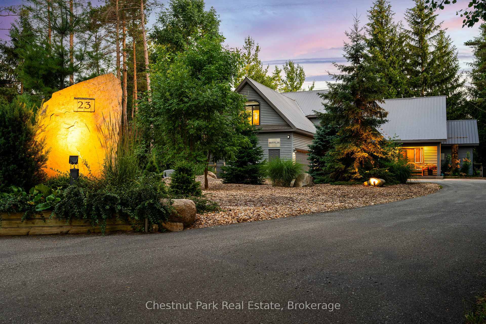 Photo 20 of 23 Forest Drive, Collingwood — HOMEH
