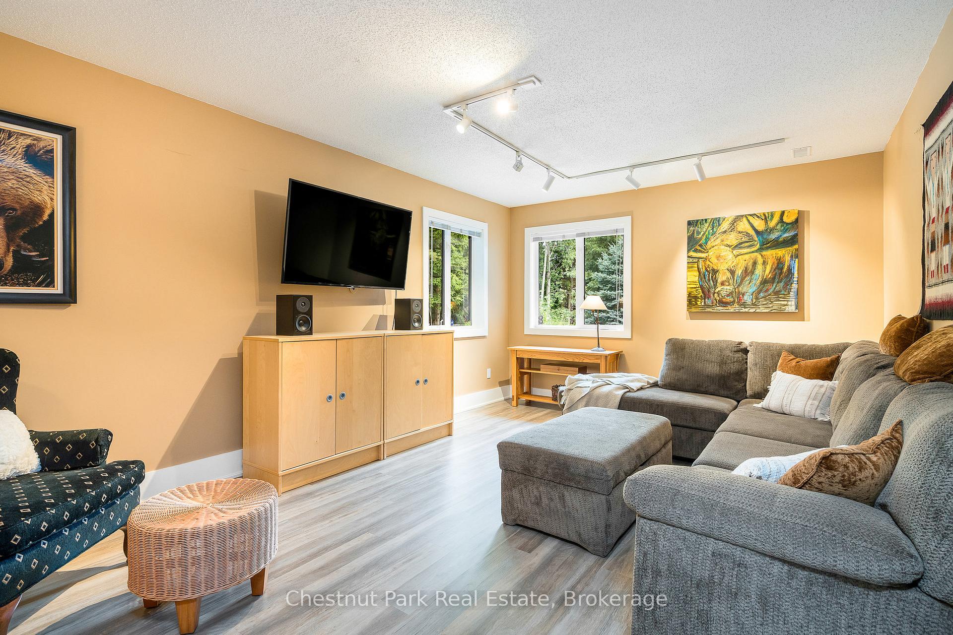 Photo 26 of 23 Forest Drive, Collingwood — HOMEH
