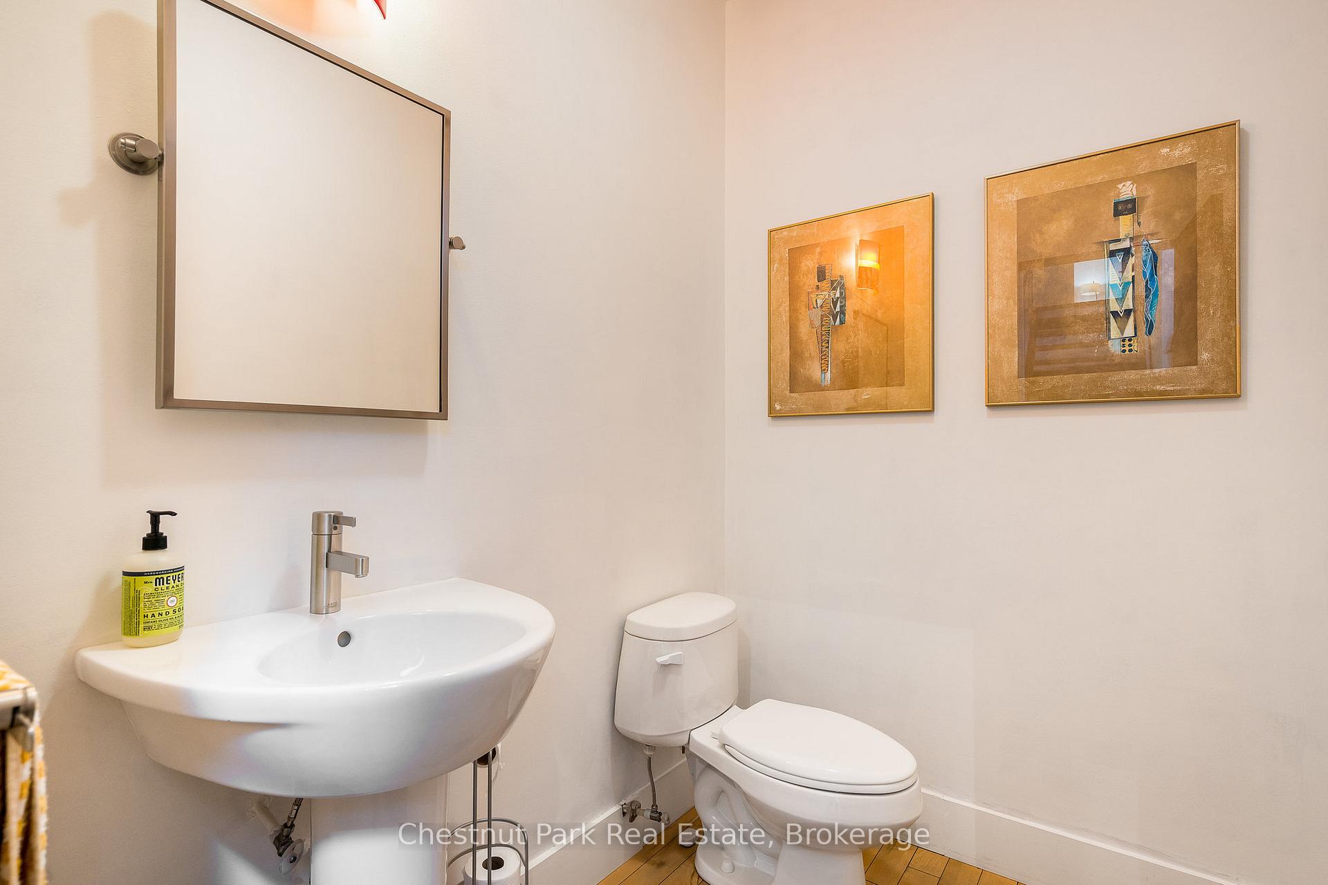 Photo 3 of 23 Forest Drive, Collingwood — HOMEH