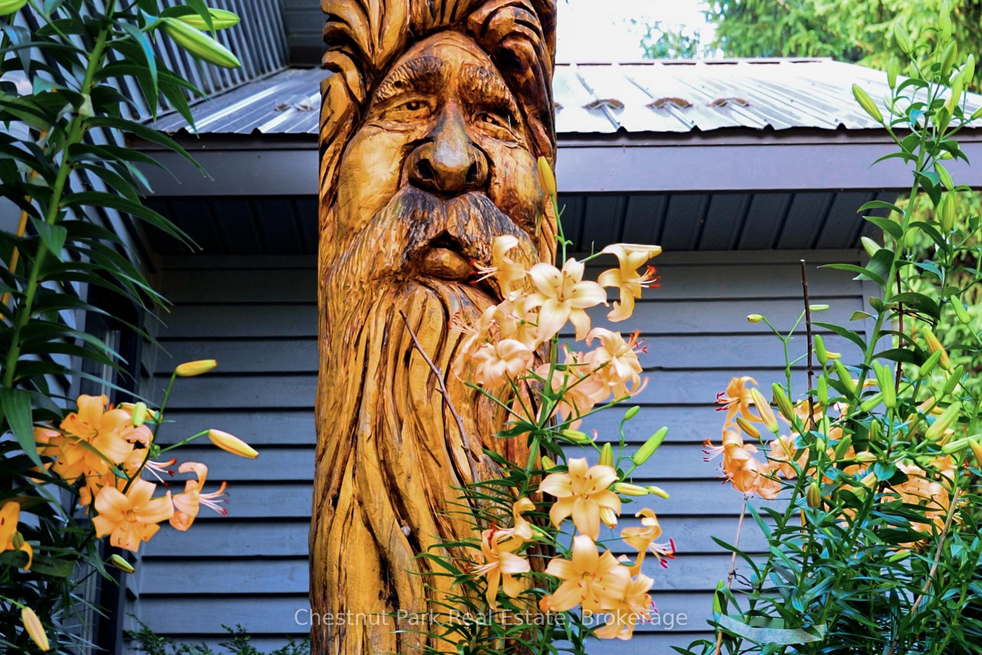 Photo 24 of 23 Forest Drive, Collingwood — HOMEH
