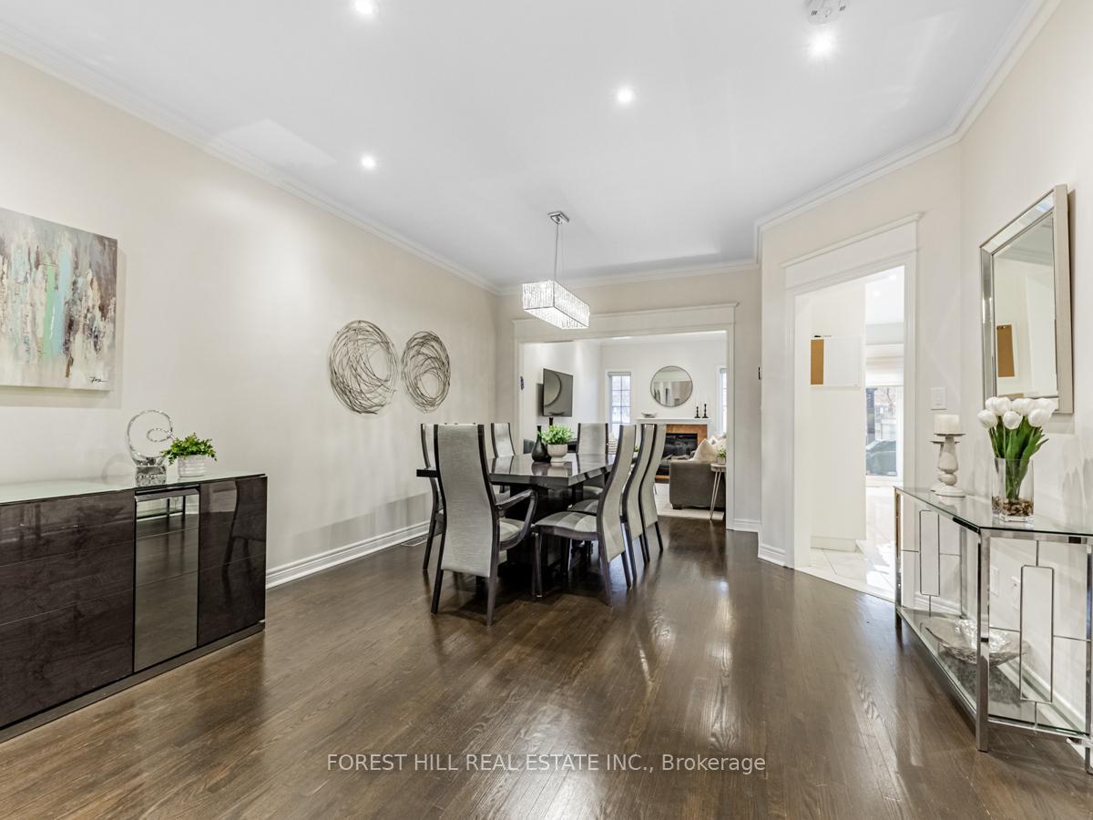 Photo 3 of 52 Kingsbridge Circle, Vaughan, Beverley Glen — HOMEH