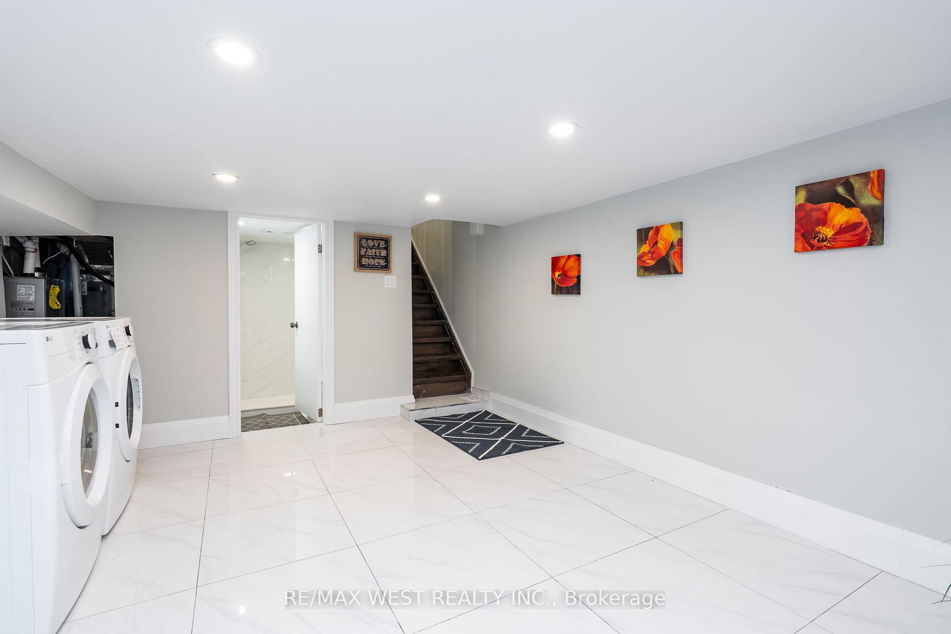 Photo 8 of 540 Dufferin Street, Toronto, Little Portugal — HOMEH
