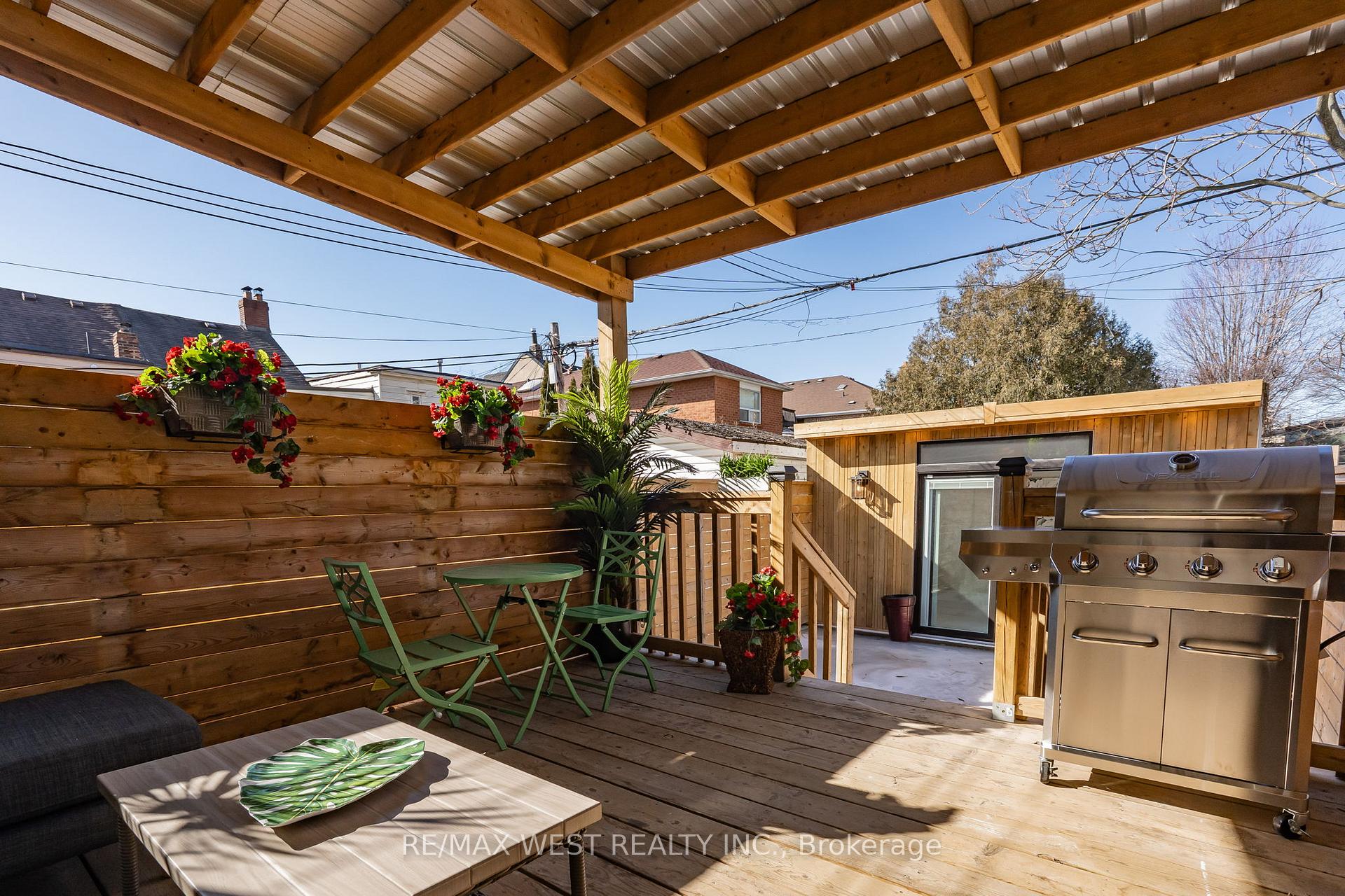 Photo 34 of 540 Dufferin Street, Toronto, Little Portugal — HOMEH