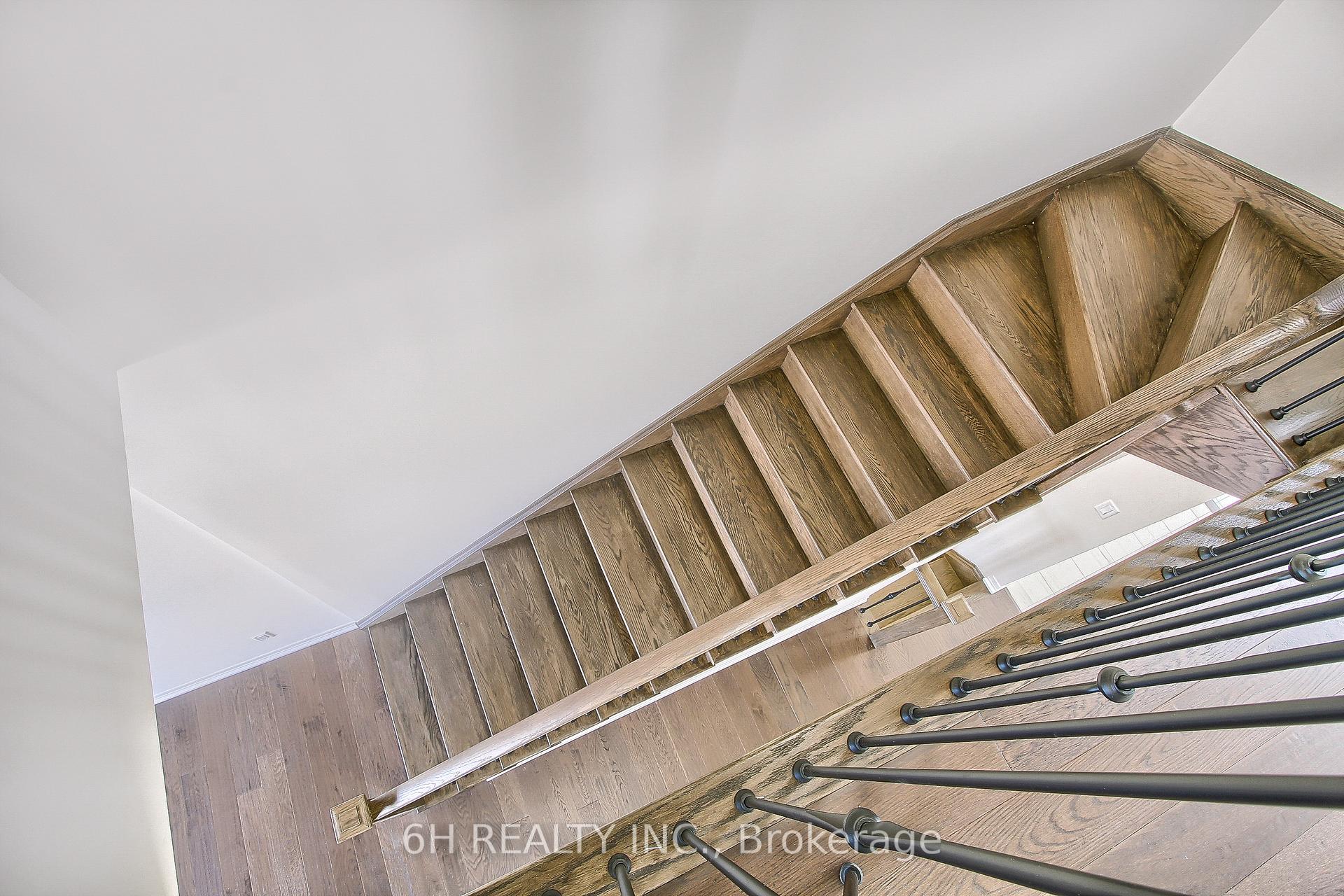 Photo 8 of 2616 Hibiscus Drive, Pickering, Rural Pickering — HOMEH