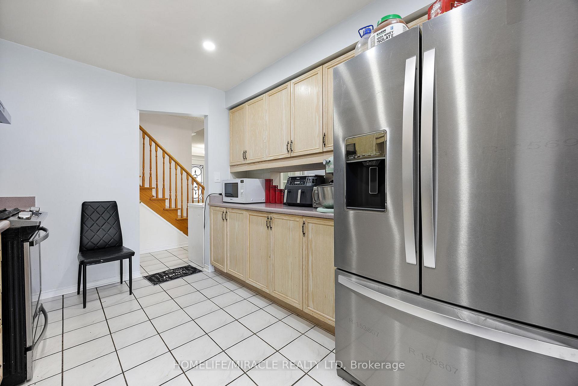 Photo 12 of 18 Amazon Court, Brampton, Sandringham-Wellington — HOMEH