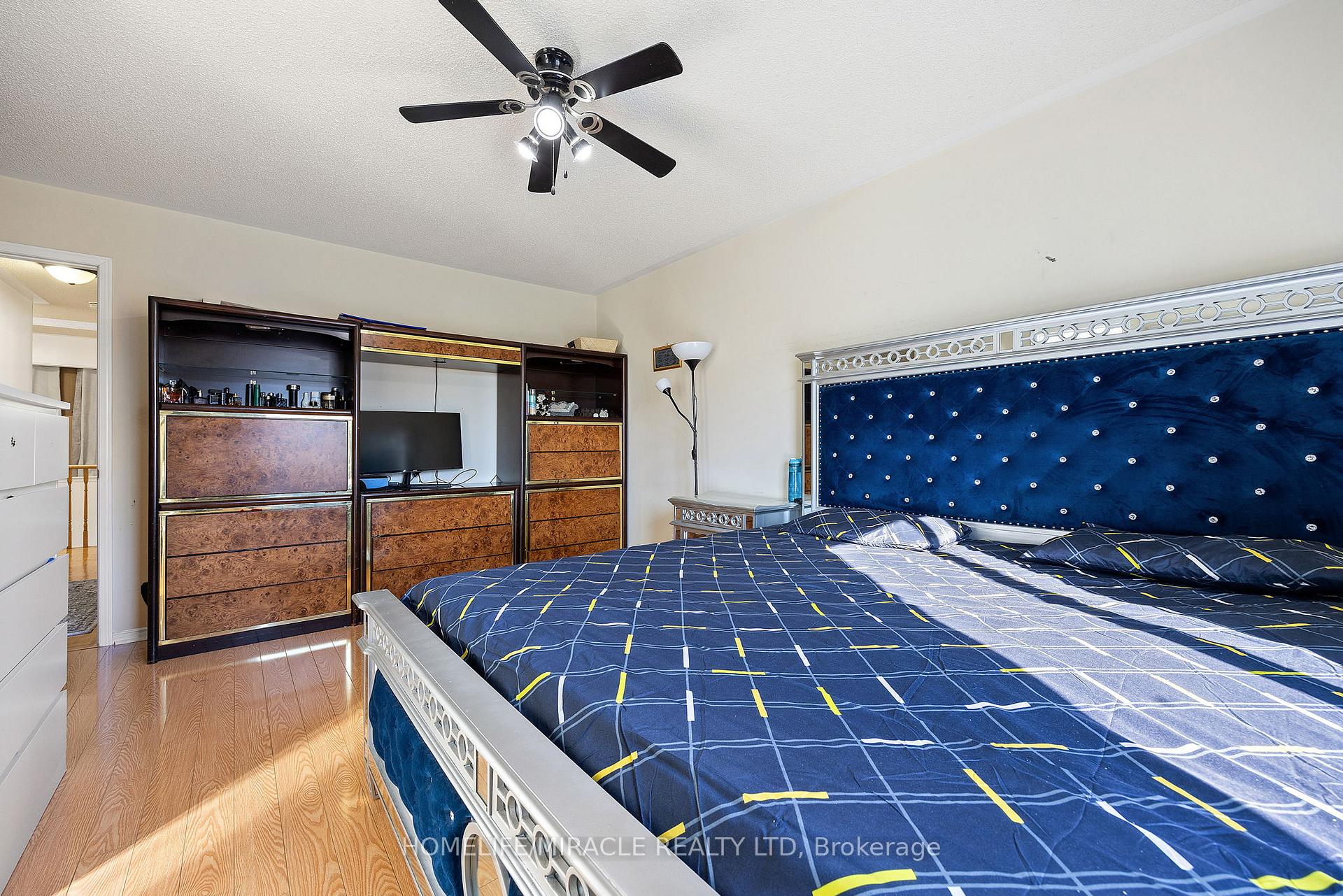 Photo 29 of 18 Amazon Court, Brampton, Sandringham-Wellington — HOMEH