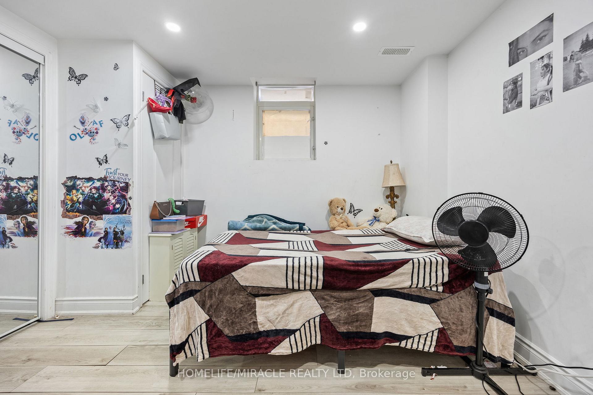 Photo 41 of 18 Amazon Court, Brampton, Sandringham-Wellington — HOMEH