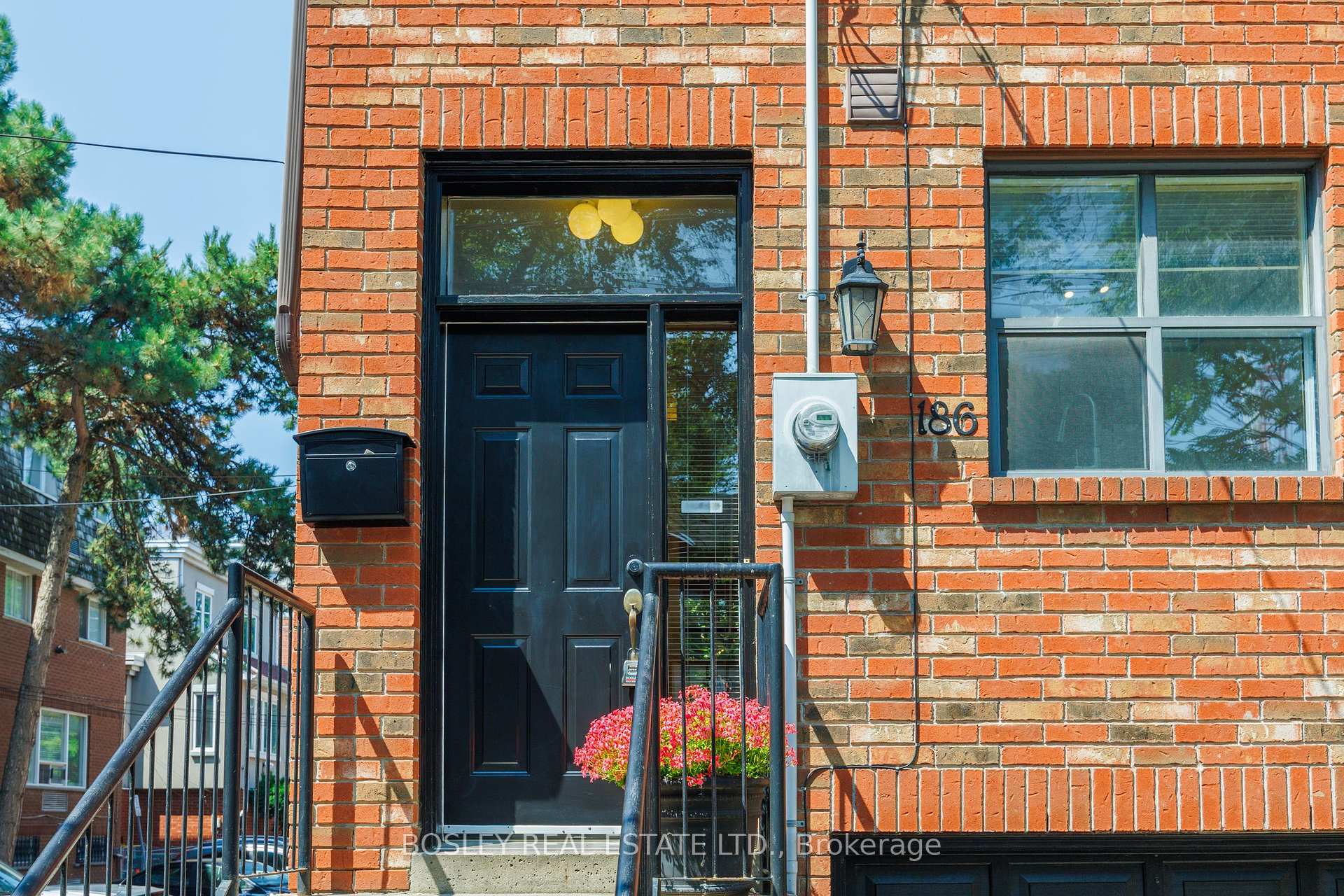 Photo 39 of 186 Milan Street, Toronto, Moss Park — HOMEH