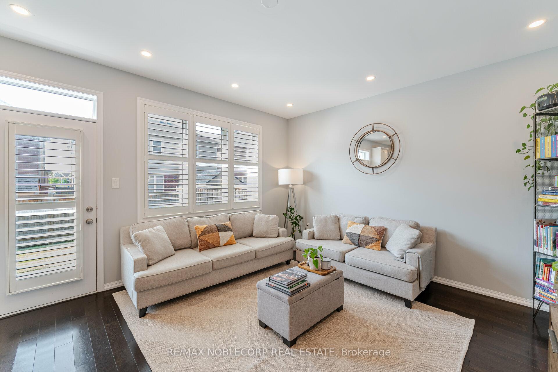 Photo 15 of 7 Giltspur Road, Brampton, Northwest Brampton — HOMEH