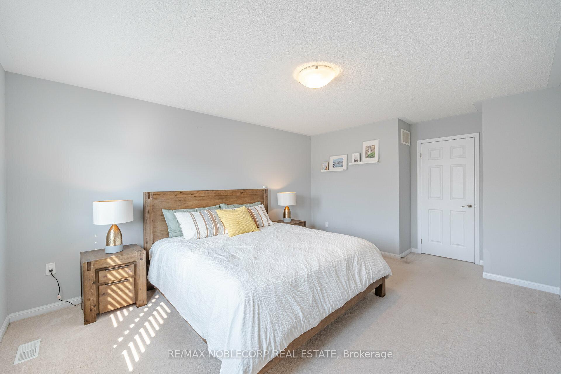 Photo 21 of 7 Giltspur Road, Brampton, Northwest Brampton — HOMEH