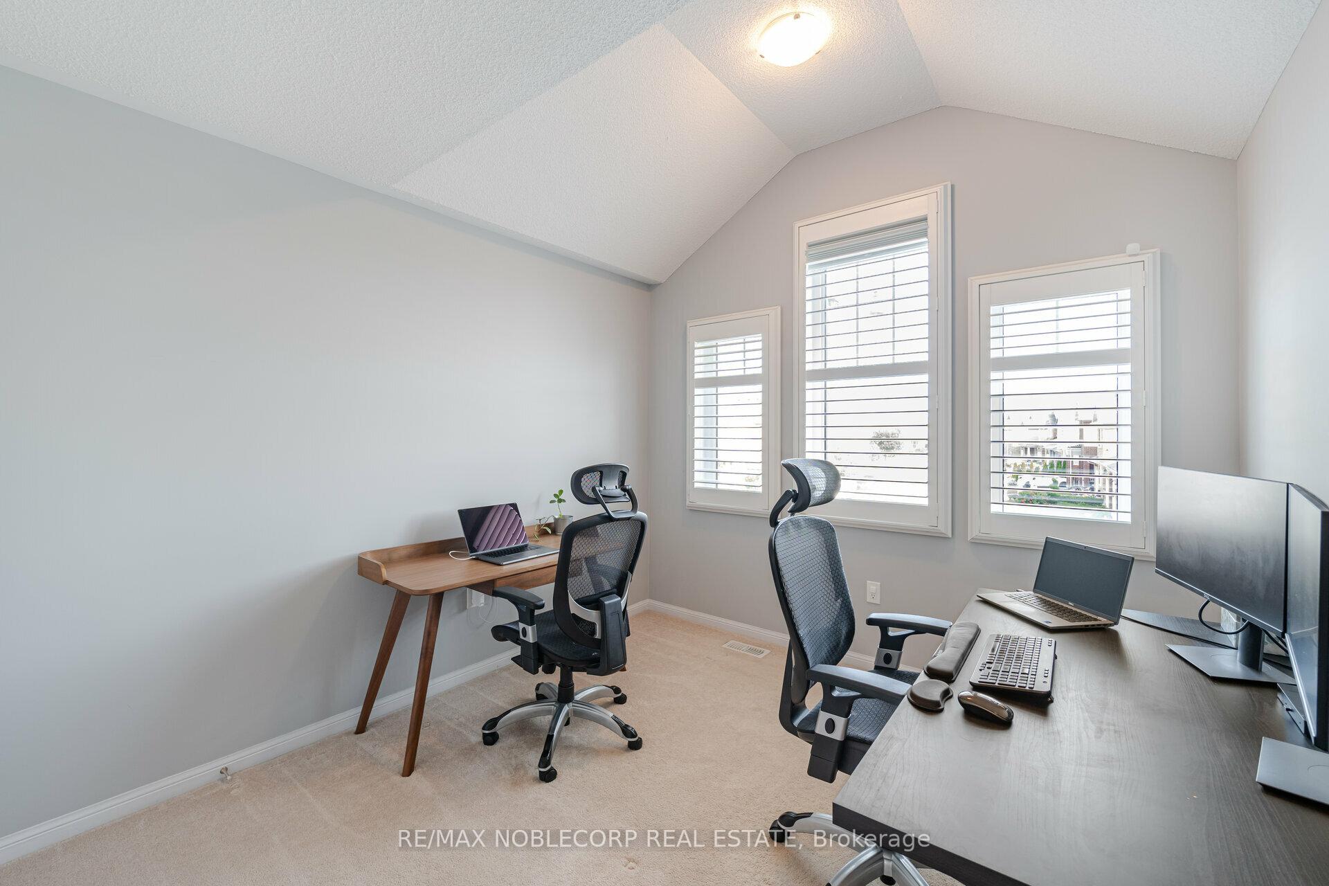 Photo 25 of 7 Giltspur Road, Brampton, Northwest Brampton — HOMEH