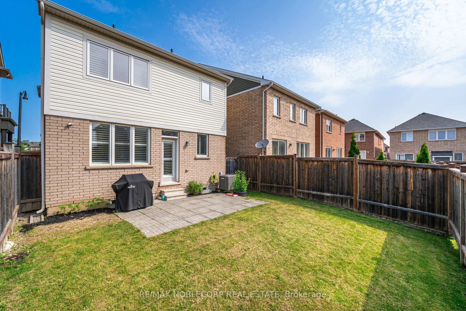 Photo 32 of 7 Giltspur Road, Brampton, Northwest Brampton — HOMEH