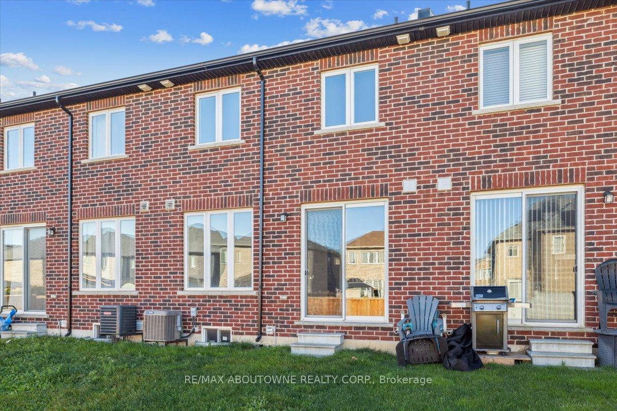 Photo 27 of 7 Callon Drive, Hamilton, Ancaster — HOMEH