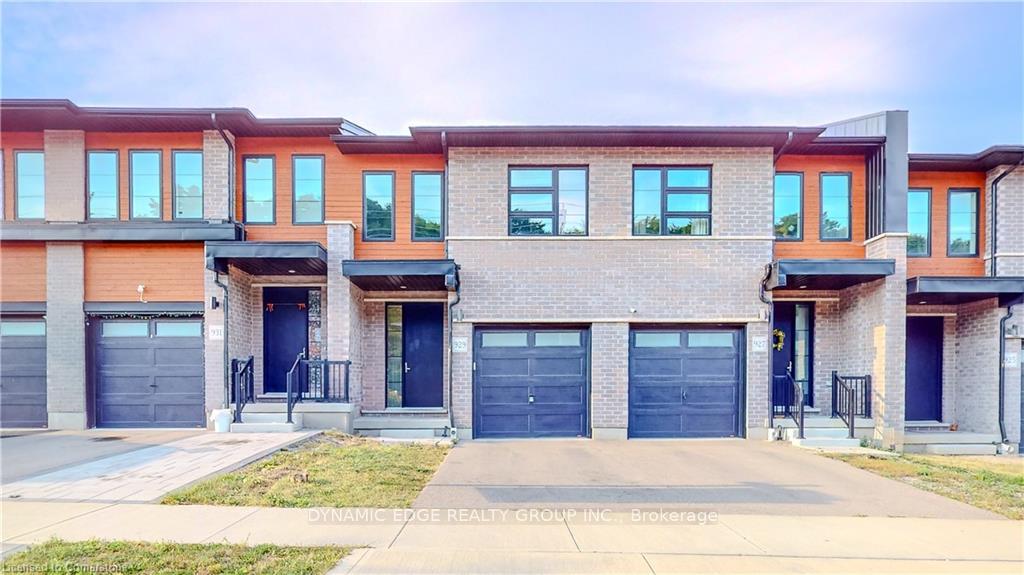 Photo 1 of 929 Robert Ferrie Drive, Kitchener — HOMEH