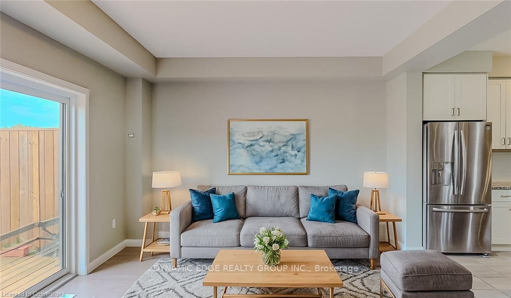 Photo 5 of 929 Robert Ferrie Drive, Kitchener — HOMEH