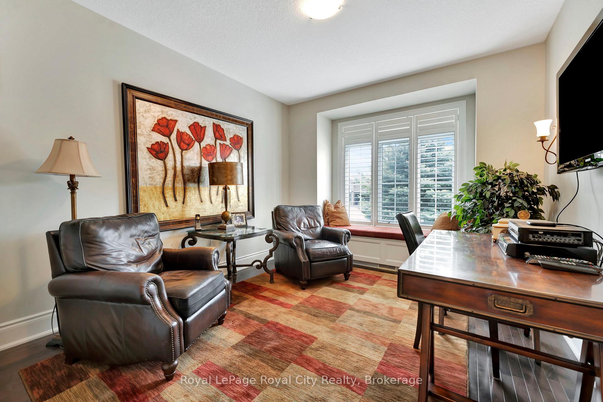 Photo 12 of 74 Aberfoyle Mill Crescent, Puslinch, Aberfoyle — HOMEH