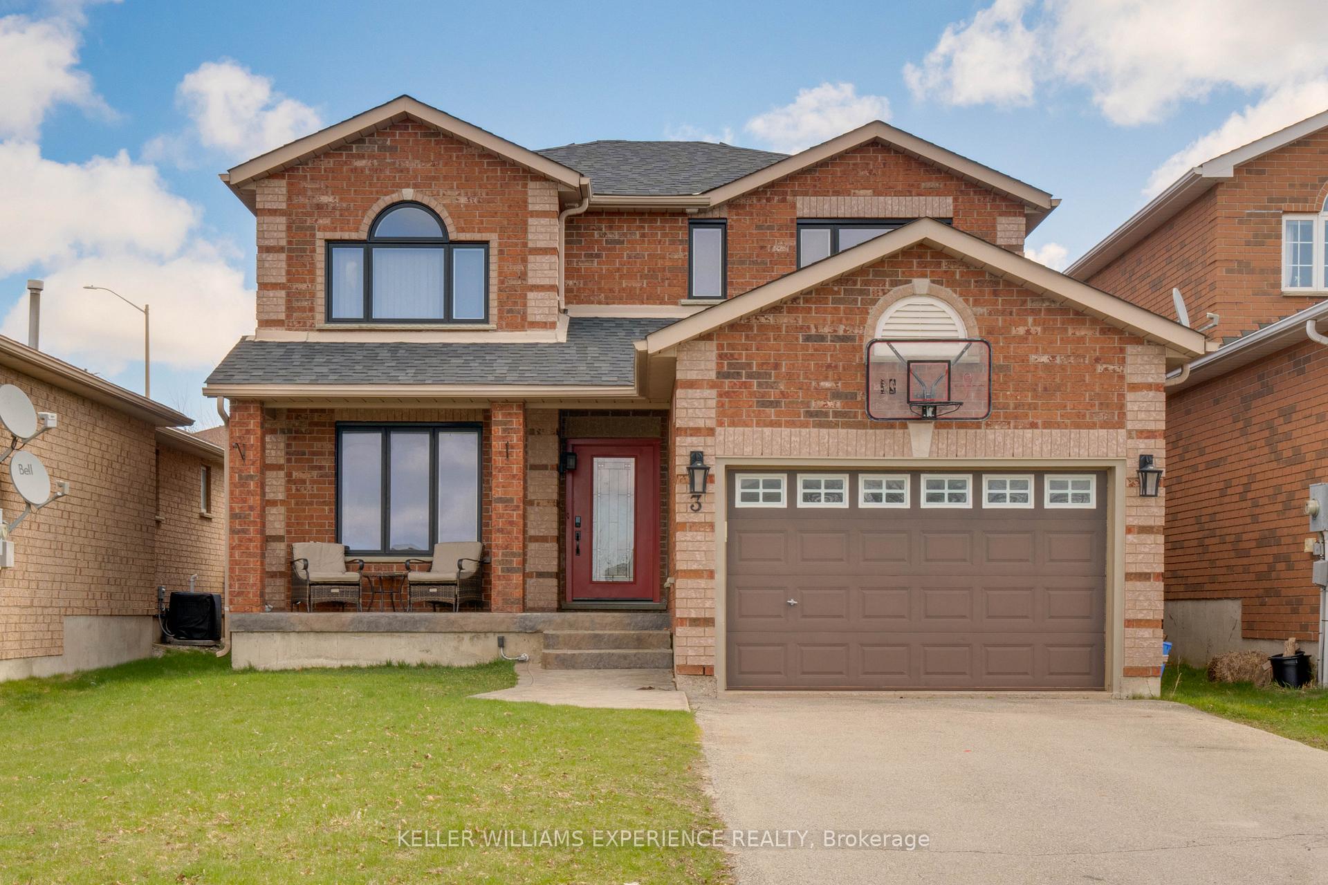 Photo 1 of 3 Logan Court, Barrie, Holly — HOMEH