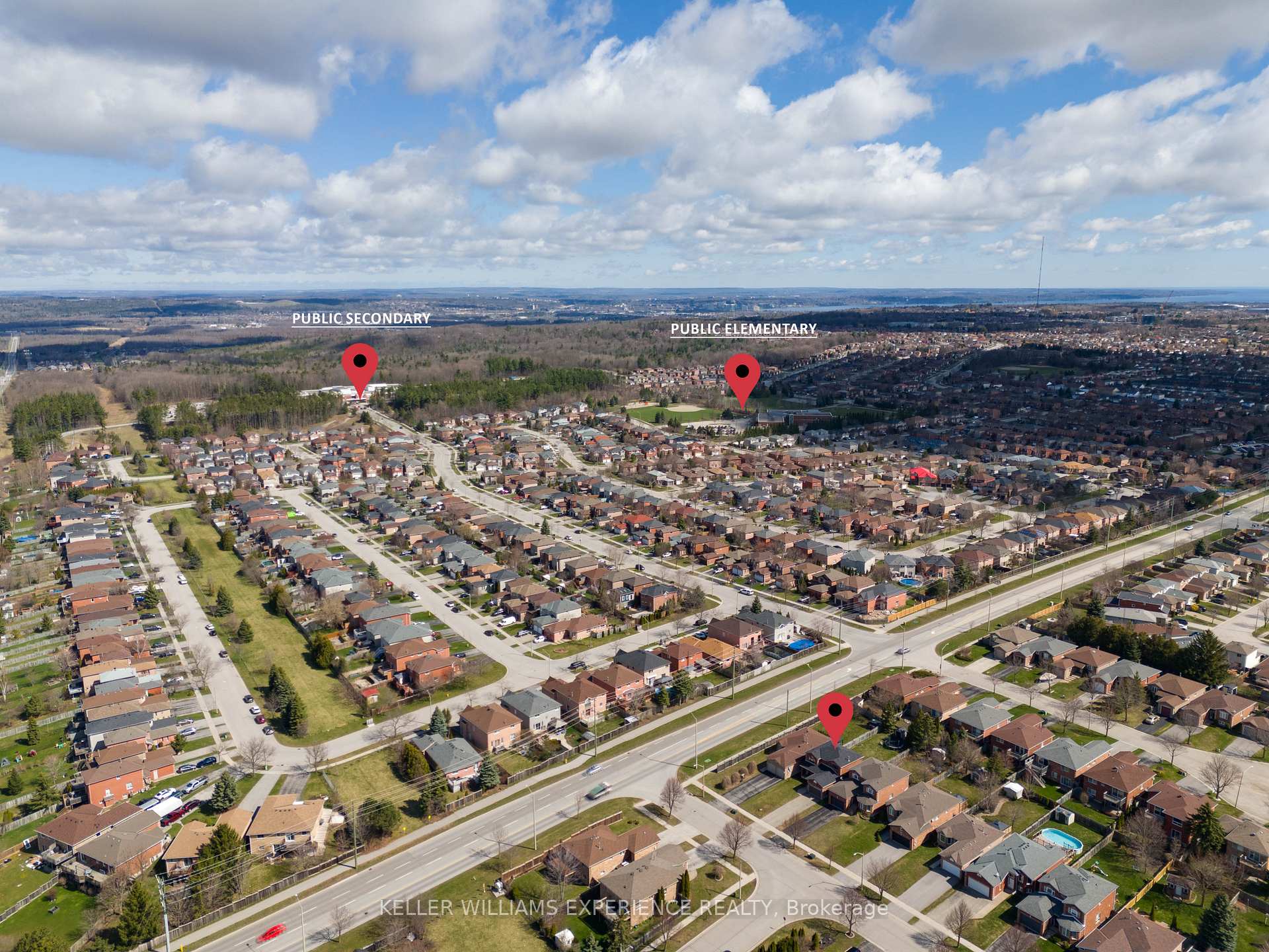 Photo 2 of 3 Logan Court, Barrie, Holly — HOMEH