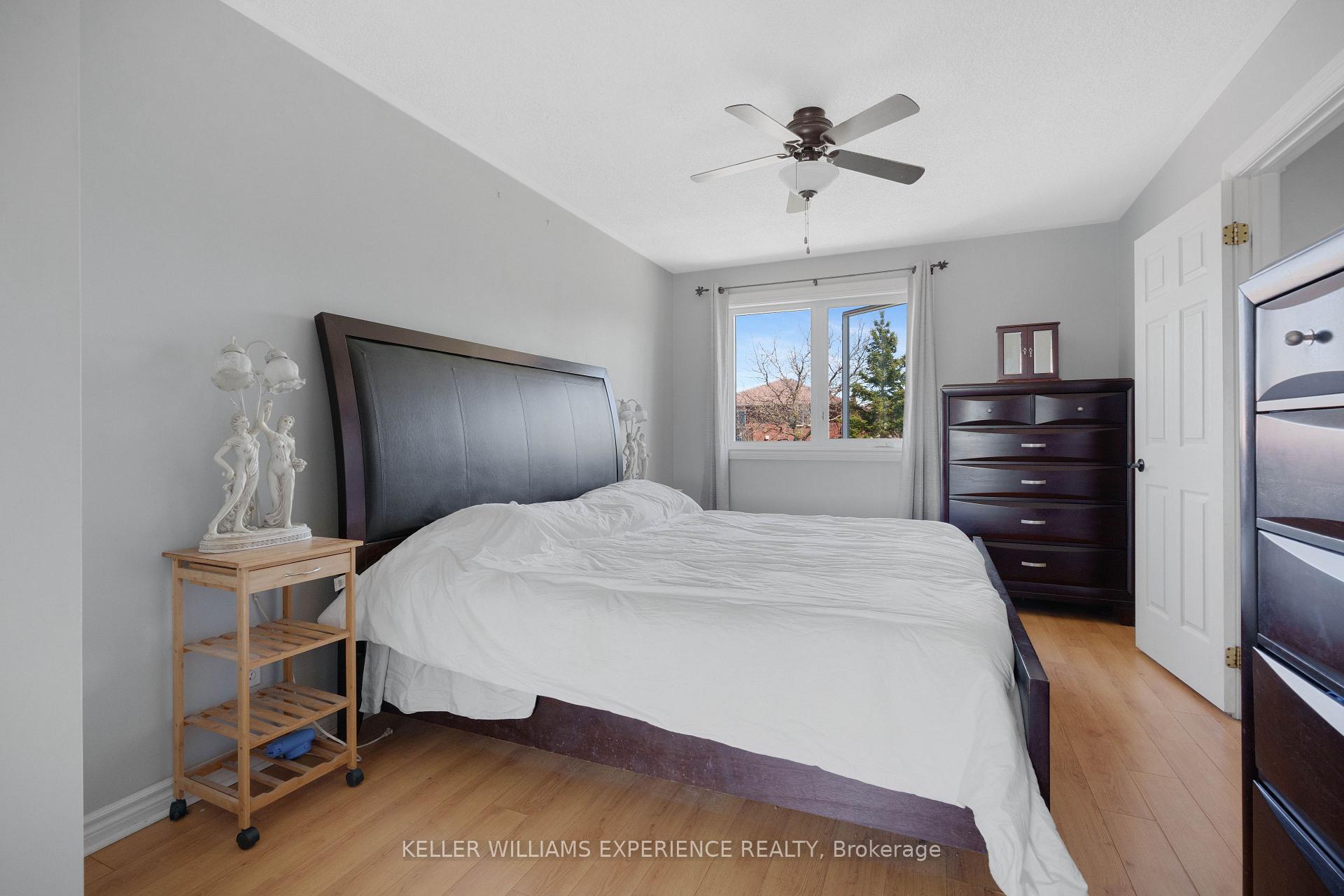 Photo 18 of 3 Logan Court, Barrie, Holly — HOMEH