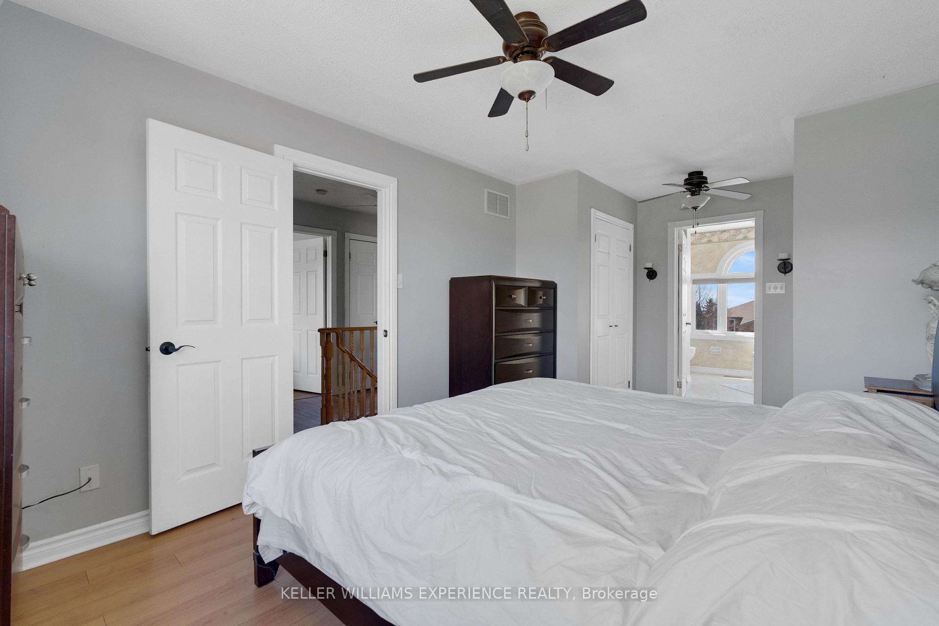Photo 29 of 3 Logan Court, Barrie, Holly — HOMEH