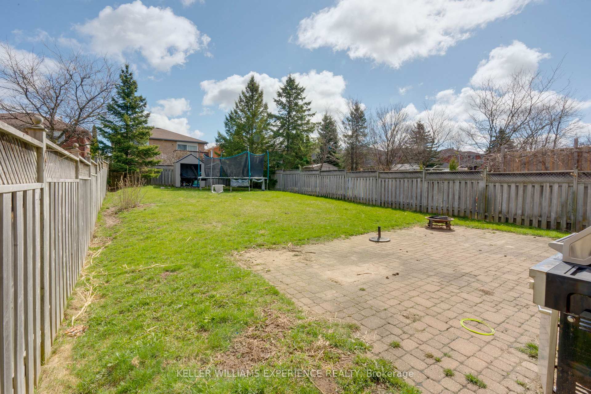 Photo 38 of 3 Logan Court, Barrie, Holly — HOMEH