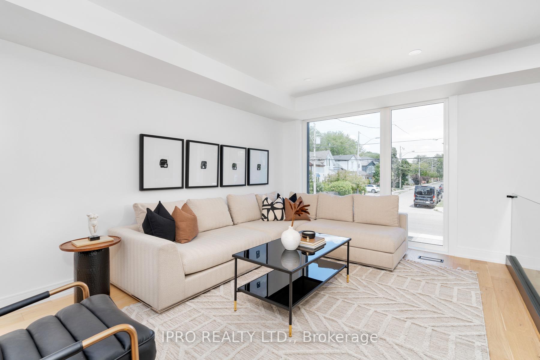 Photo 3 of 280 Westlake Avenue, Toronto, Woodbine-Lumsden — HOMEH