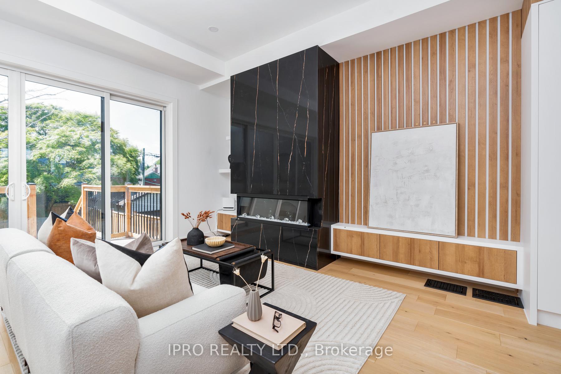 Photo 38 of 280 Westlake Avenue, Toronto, Woodbine-Lumsden — HOMEH