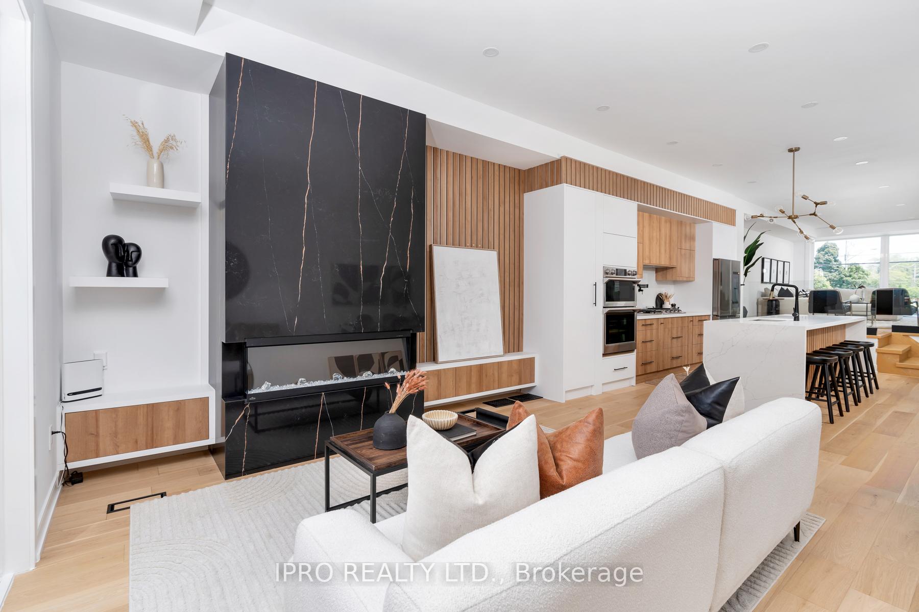 Photo 12 of 280 Westlake Avenue, Toronto, Woodbine-Lumsden — HOMEH