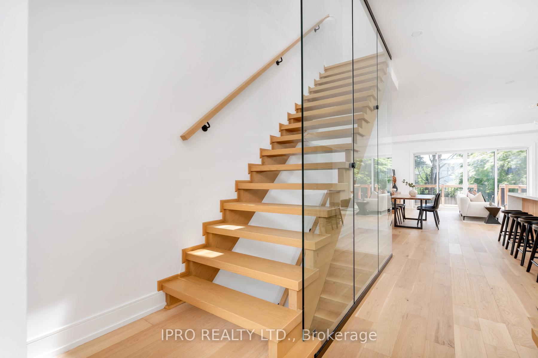 Photo 11 of 280 Westlake Avenue, Toronto, Woodbine-Lumsden — HOMEH