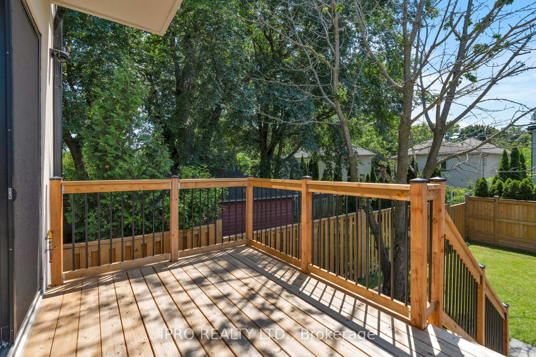 Photo 32 of 280 Westlake Avenue, Toronto, Woodbine-Lumsden — HOMEH