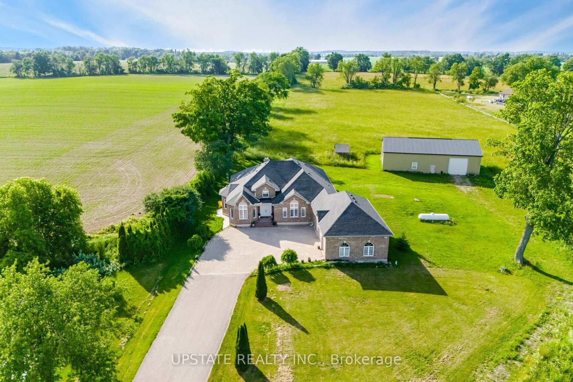 Photo 2 of 5246 Beech Grove Side Road, Caledon, Caledon East — HOMEH
