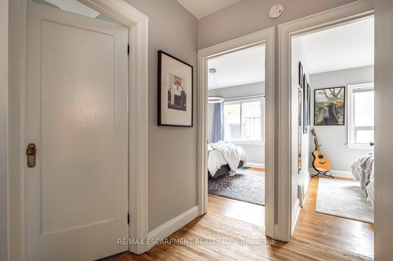 Photo 21 of 30 Miles Court, Hamilton, Kirkendall — HOMEH