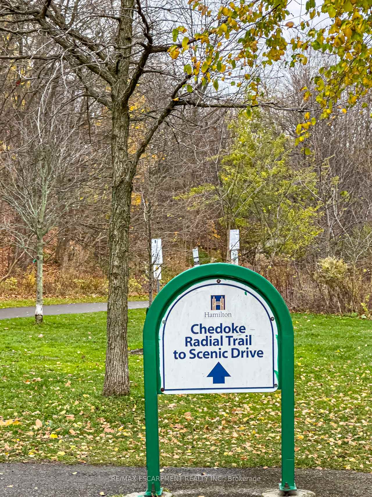 Photo 39 of 30 Miles Court, Hamilton, Kirkendall — HOMEH