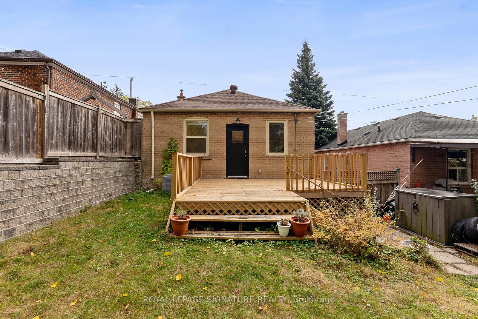 Photo 30 of 228 Westview Boulevard, Toronto, O'Connor-Parkview — HOMEH