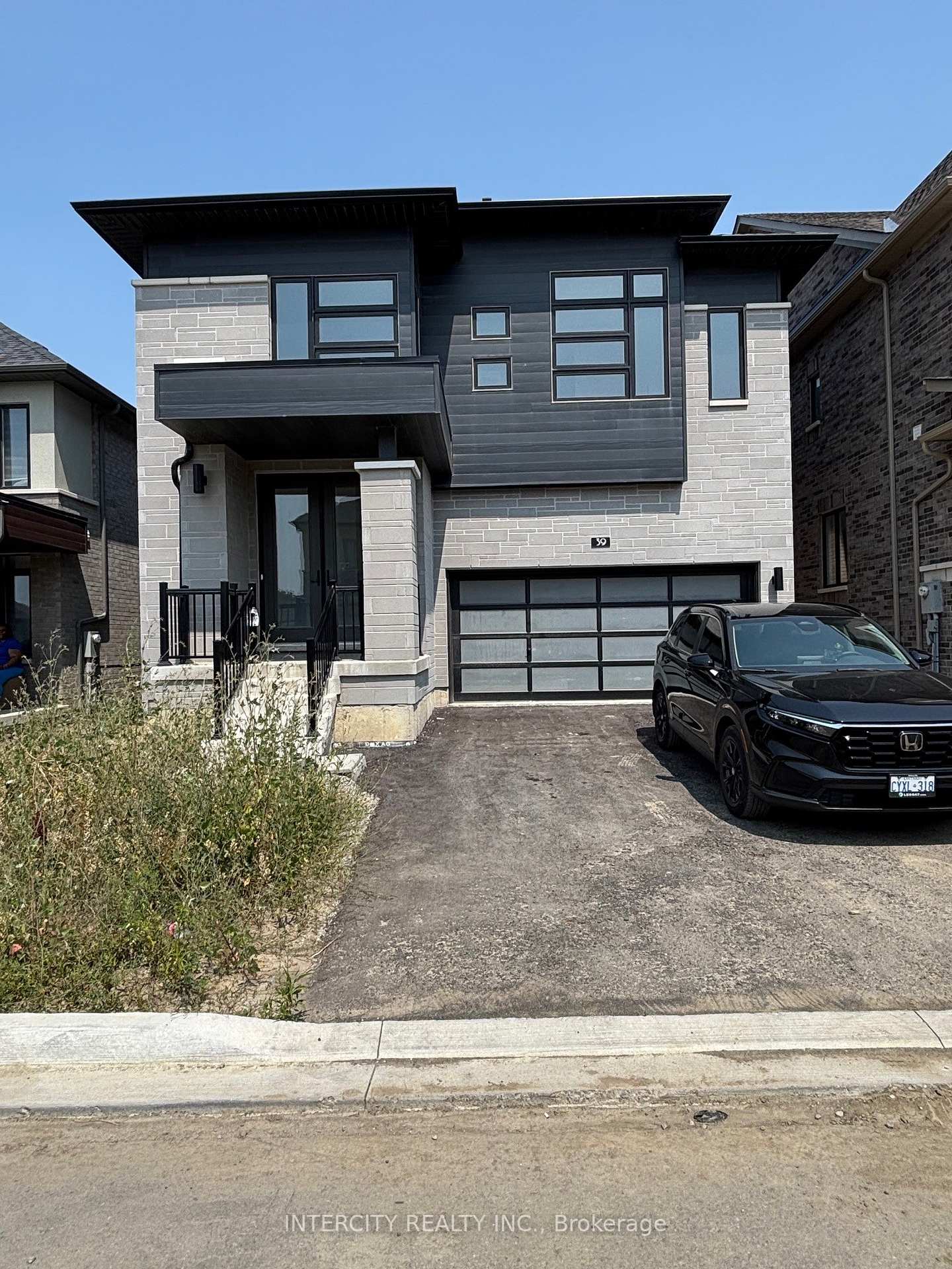 Photo 1 of 39 Keyworth Crescent, Brampton, Sandringham-Wellington North — HOMEH