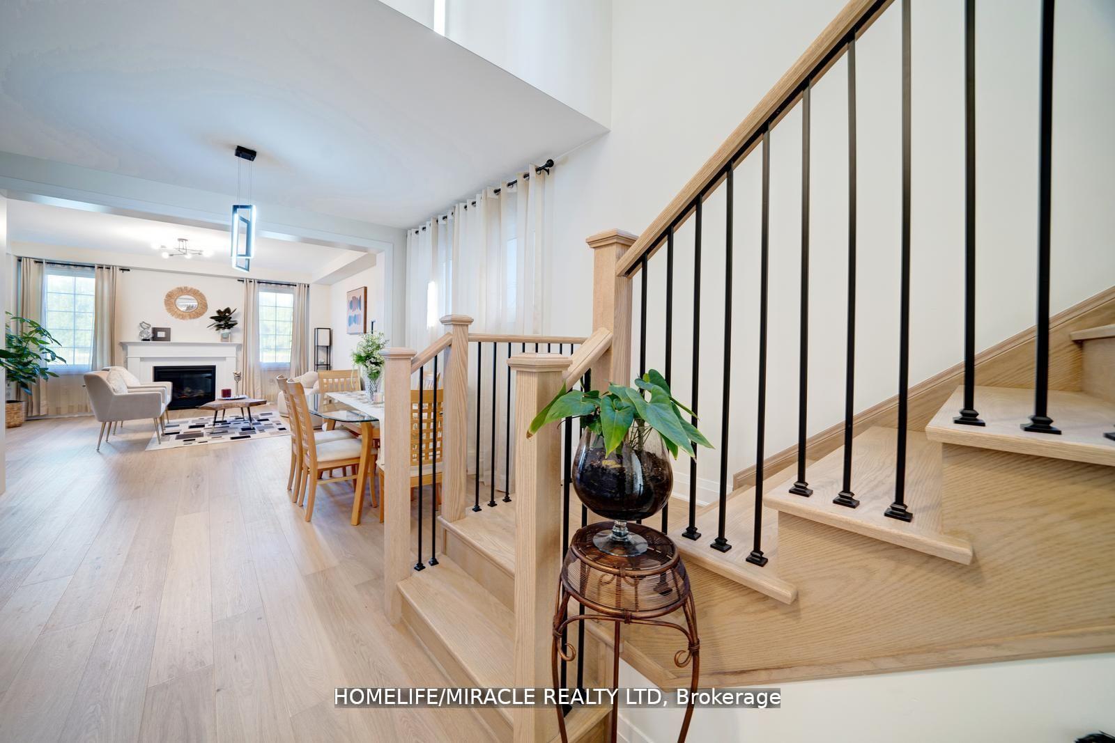 Photo 8 of 3283 Turnstone Boulevard, Pickering, Rural Pickering — HOMEH