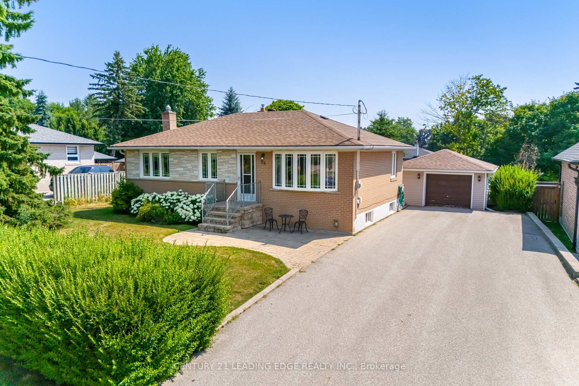 Photo 1 of 59 Chinook Drive, King, Nobleton — HOMEH