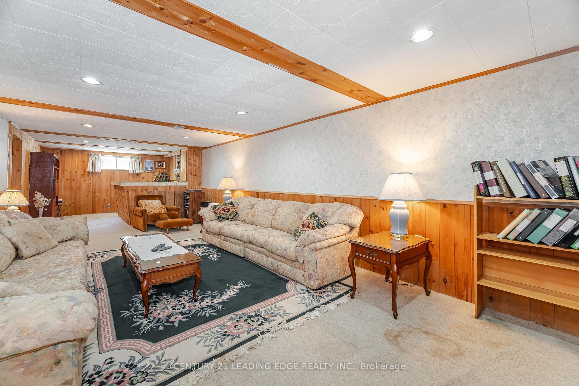 Photo 30 of 59 Chinook Drive, King, Nobleton — HOMEH