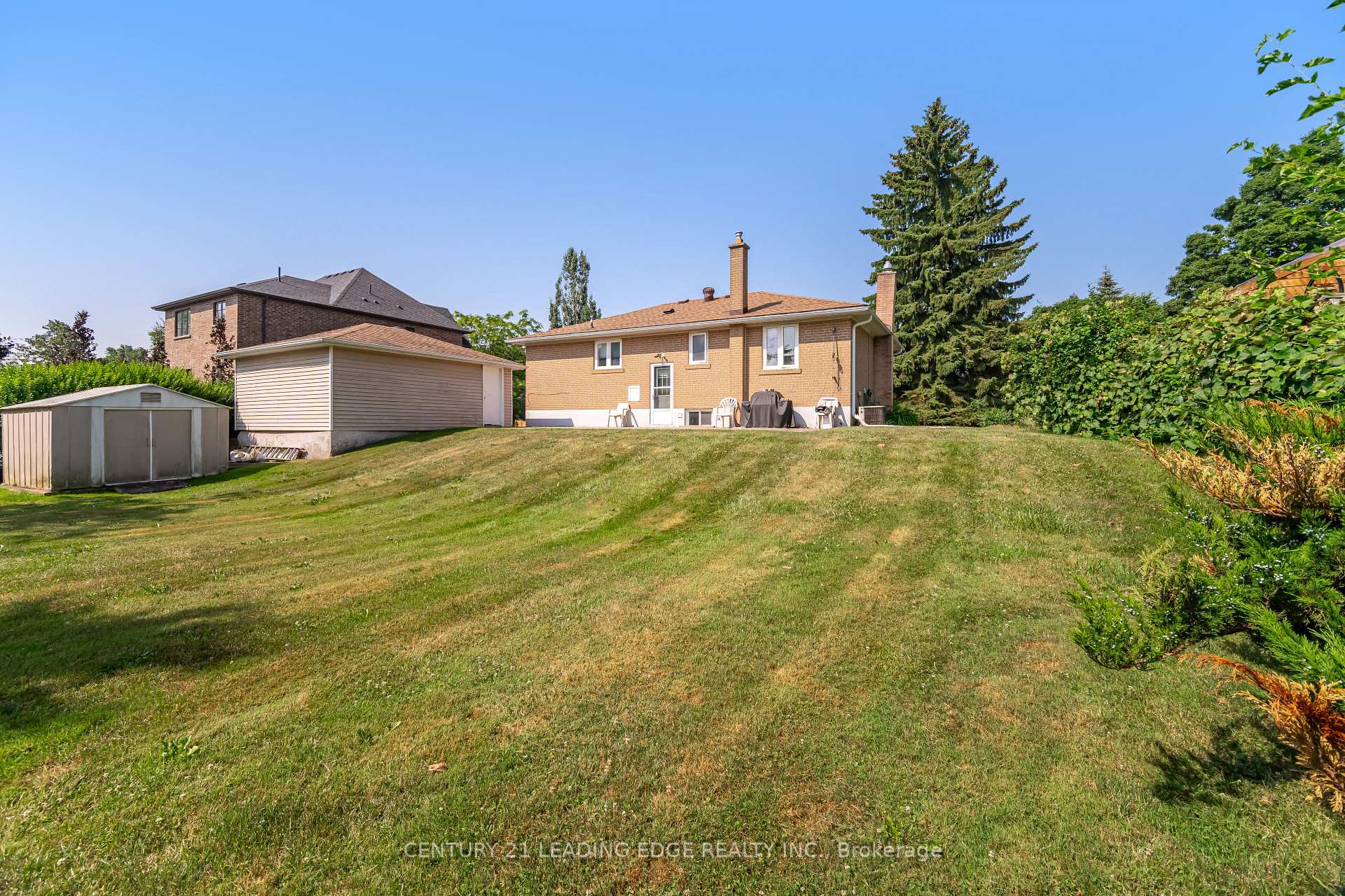 Photo 47 of 59 Chinook Drive, King, Nobleton — HOMEH