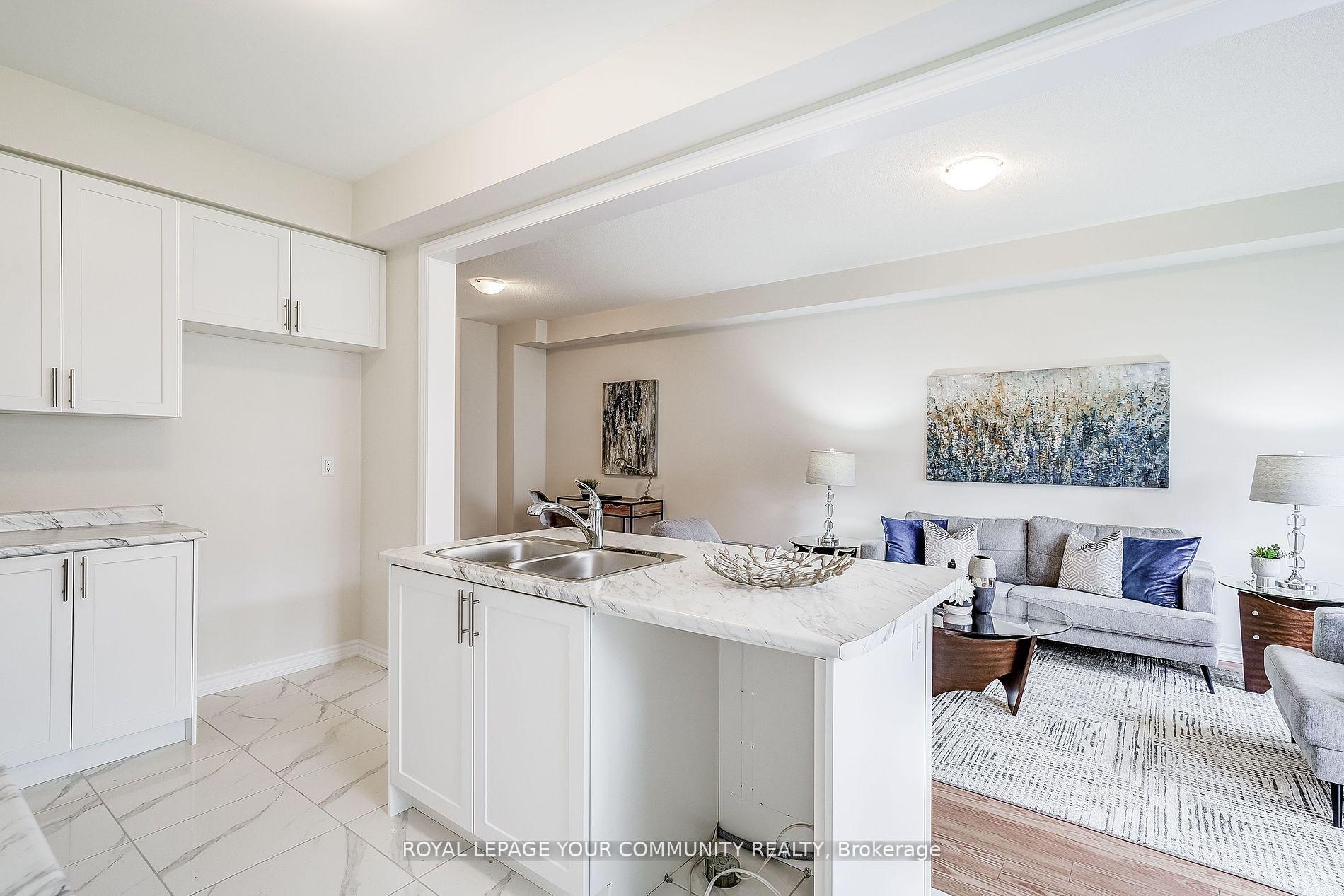 Photo 20 of 8 Rochester Drive, Barrie, Rural Barrie Southeast — HOMEH
