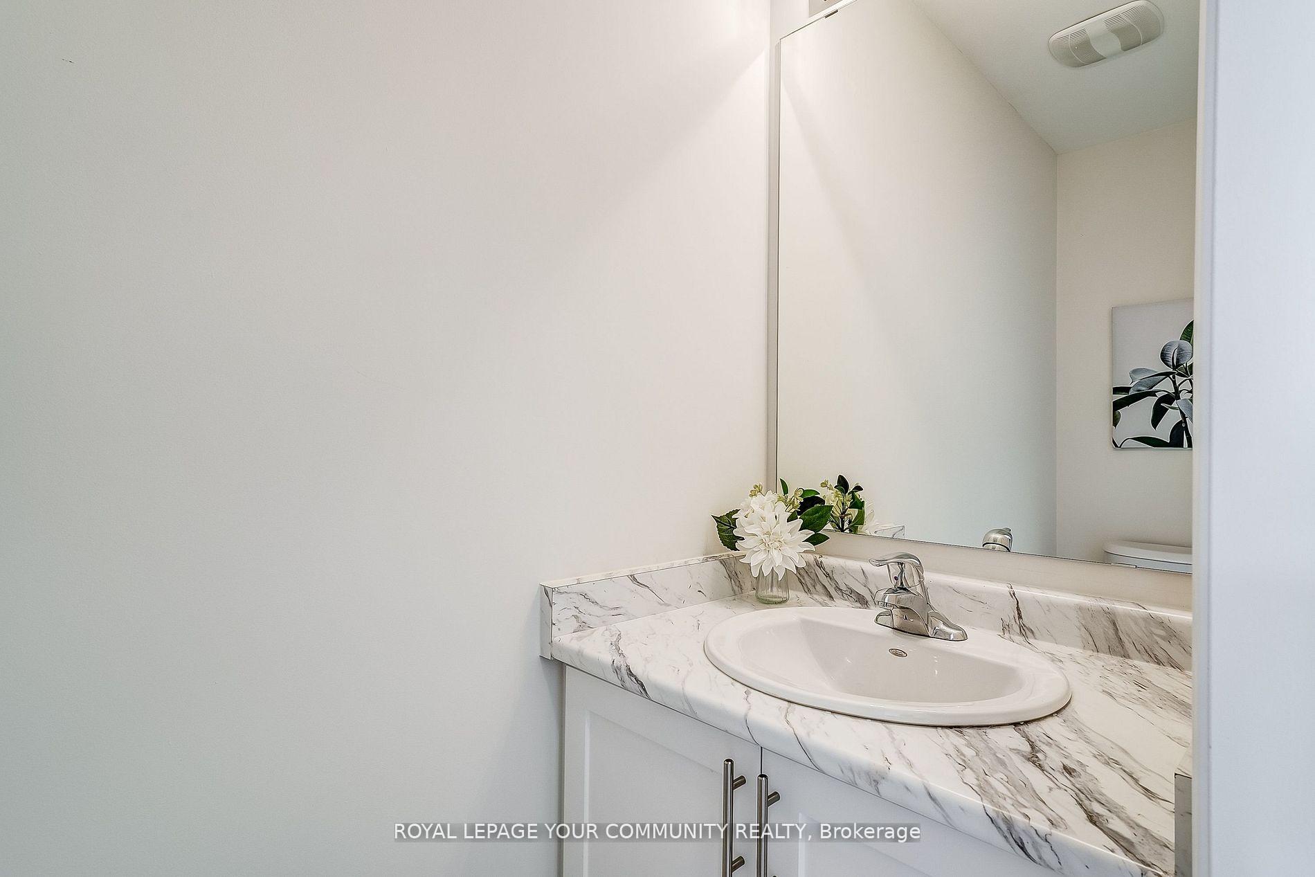 Photo 22 of 8 Rochester Drive, Barrie, Rural Barrie Southeast — HOMEH