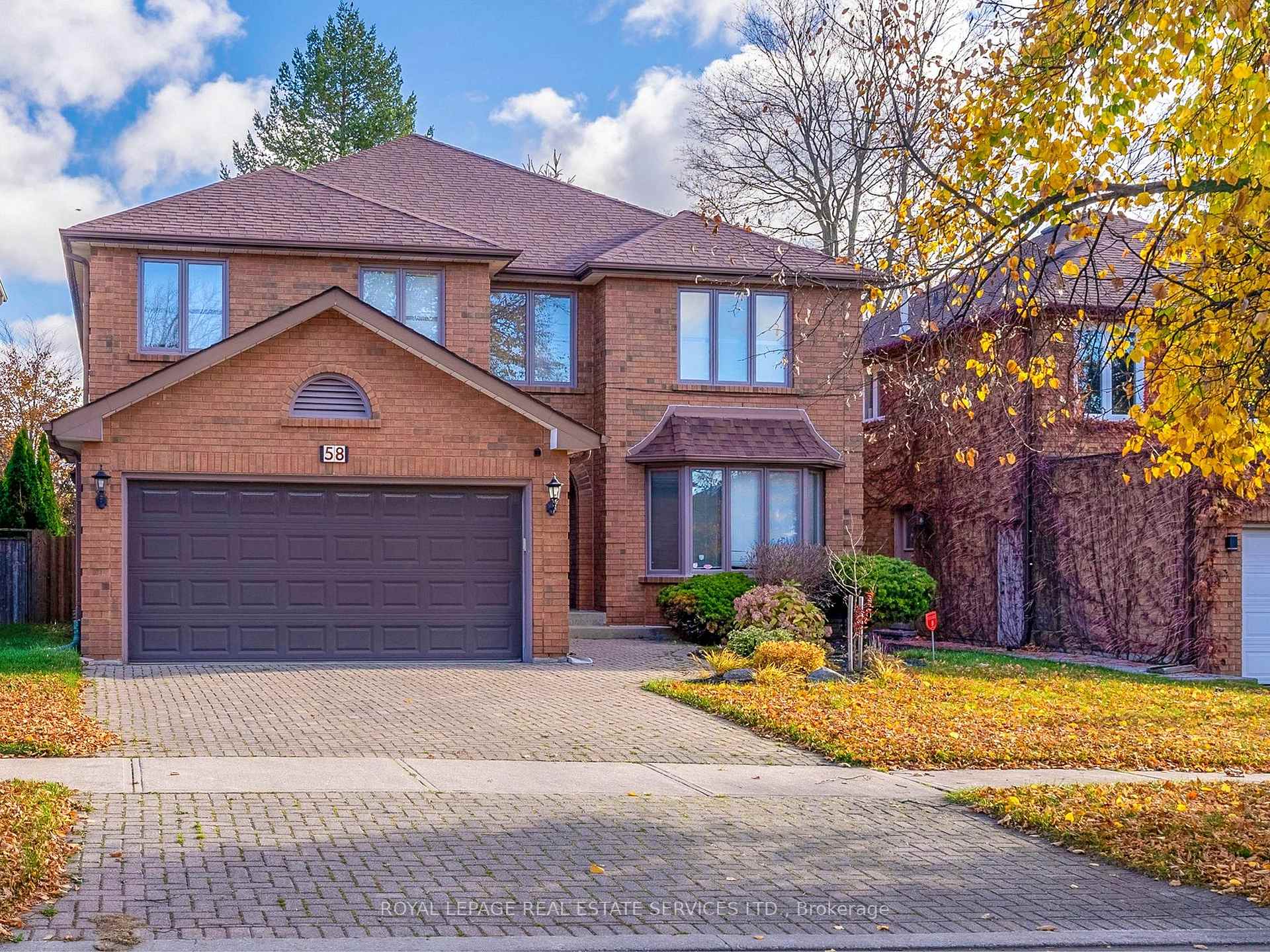 Photo 3 of 58 Green Acres Road, Vaughan, Uplands — HOMEH