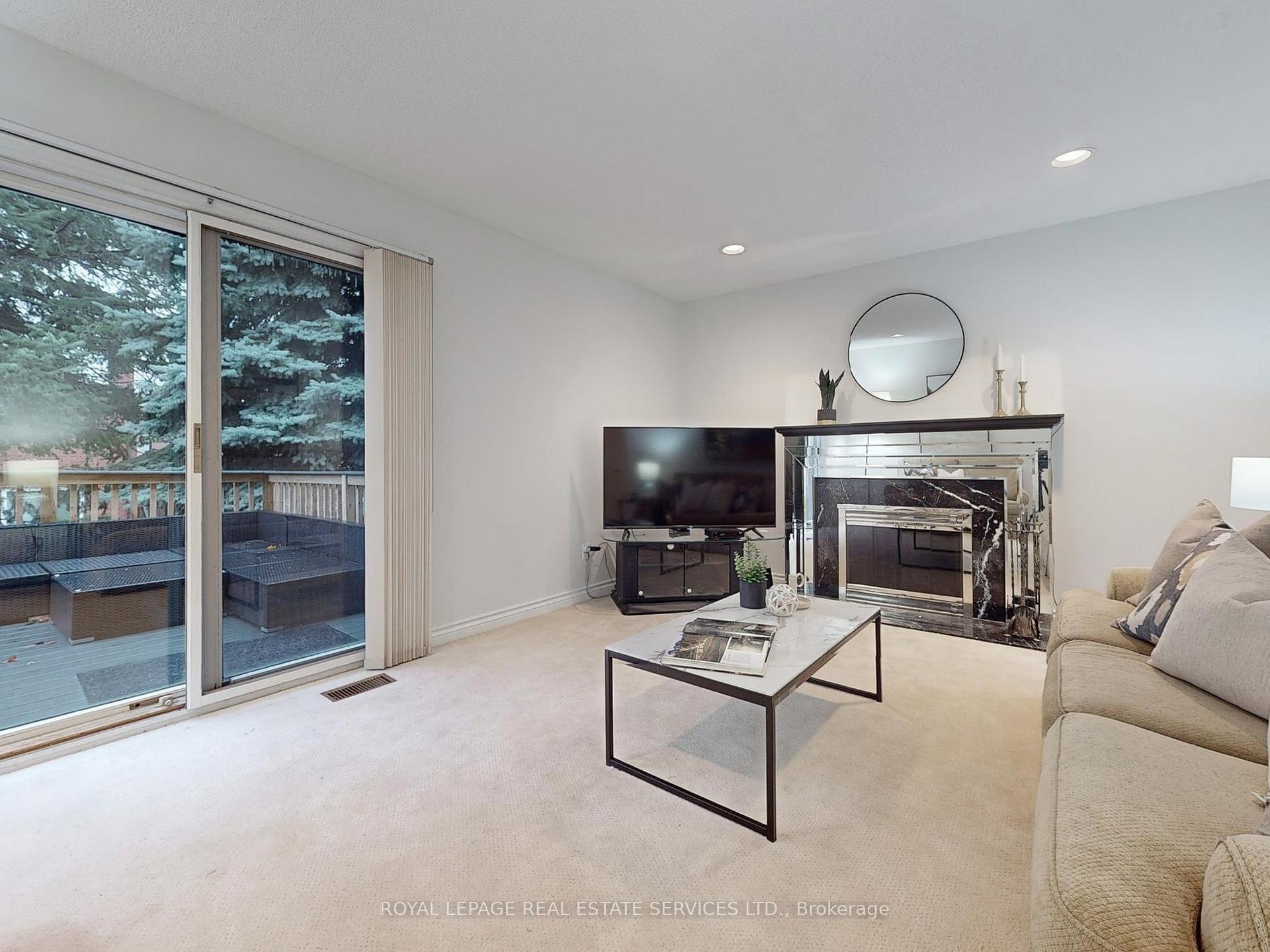 Photo 6 of 58 Green Acres Road, Vaughan, Uplands — HOMEH