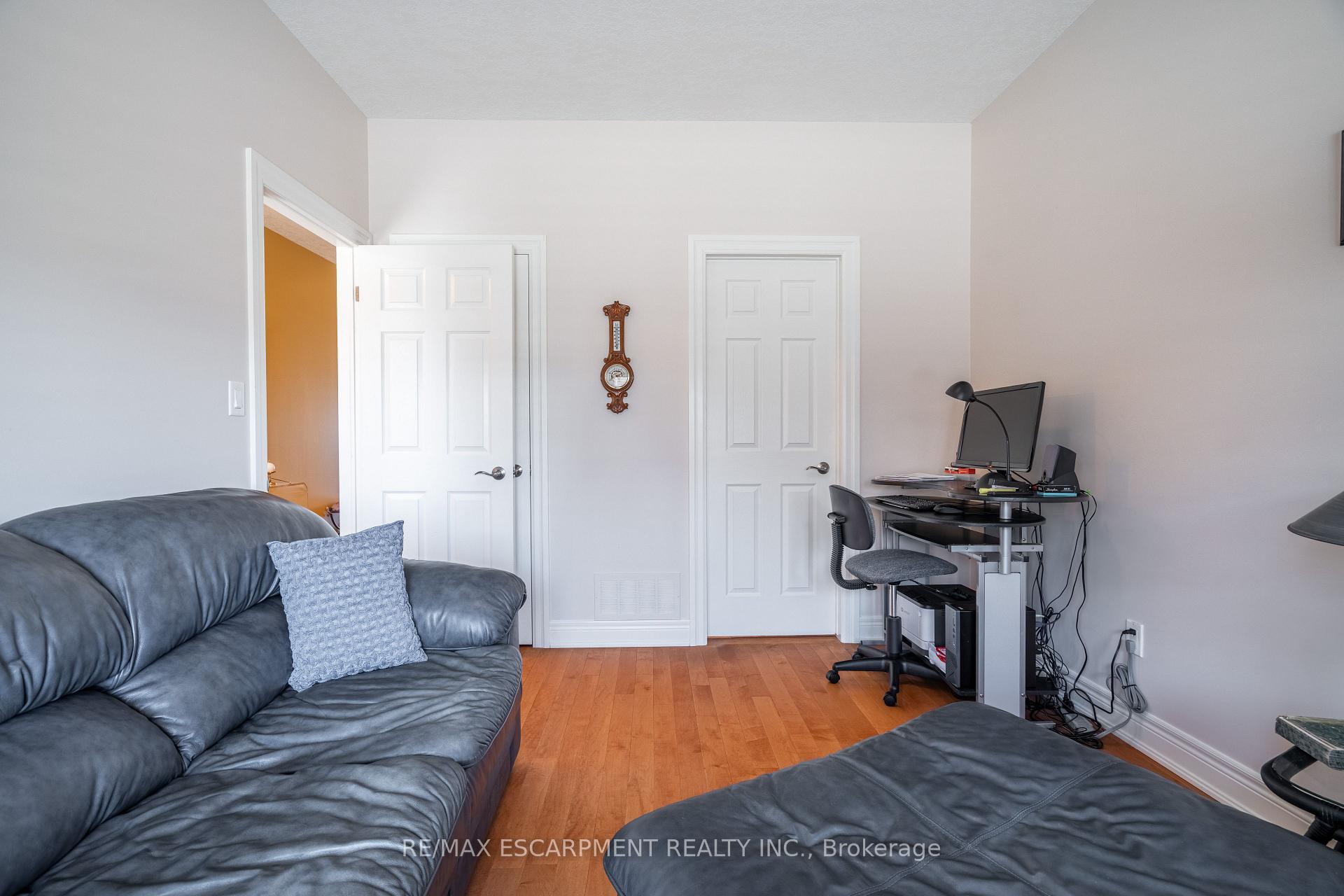 Photo 32 of Unit 10, 10 Greenbrook Drive, Hamilton, Greenford — HOMEH