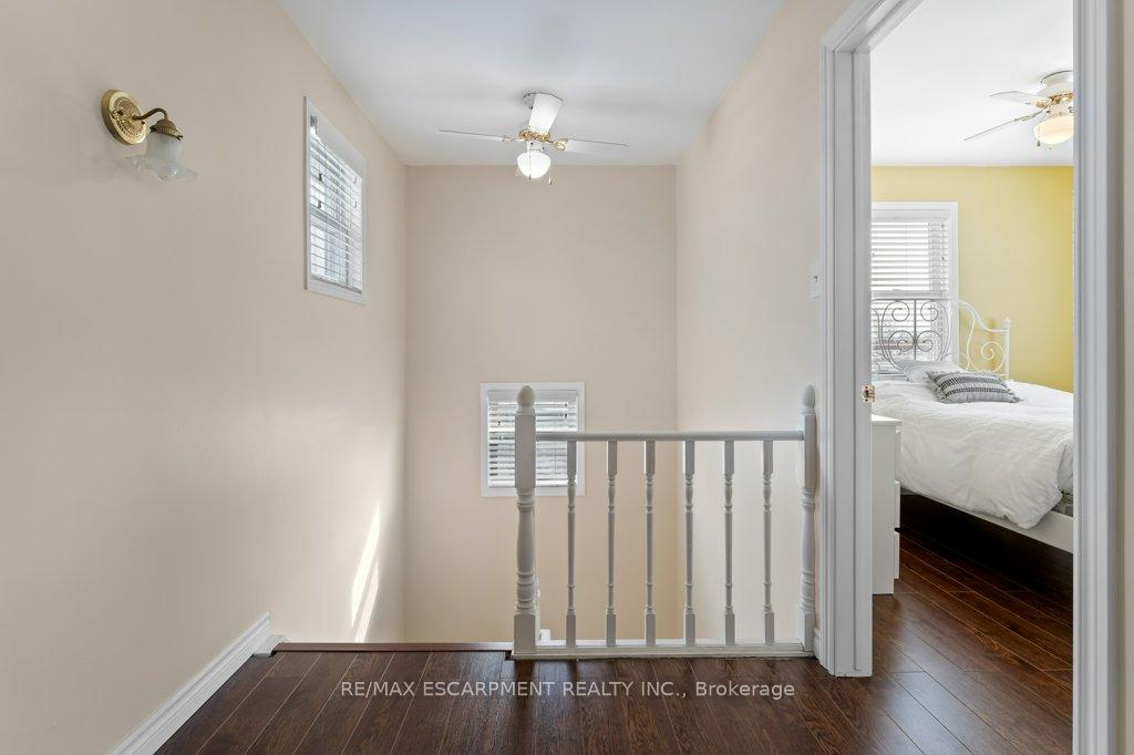Photo 24 of 1 Tupper Boulevard, Grimsby, Grimsby Beach — HOMEH
