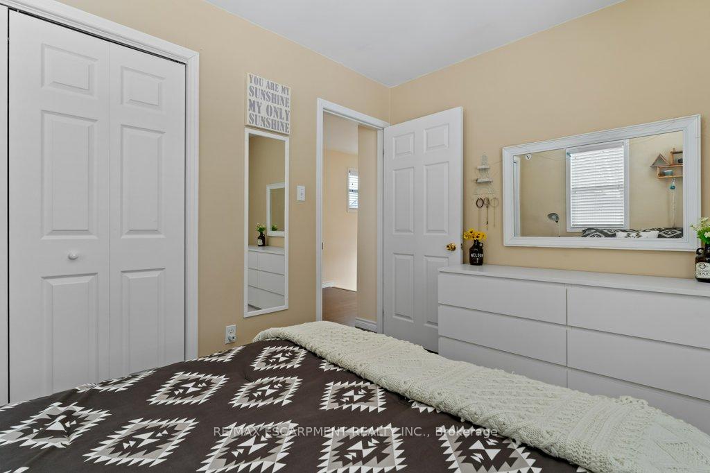 Photo 28 of 1 Tupper Boulevard, Grimsby, Grimsby Beach — HOMEH