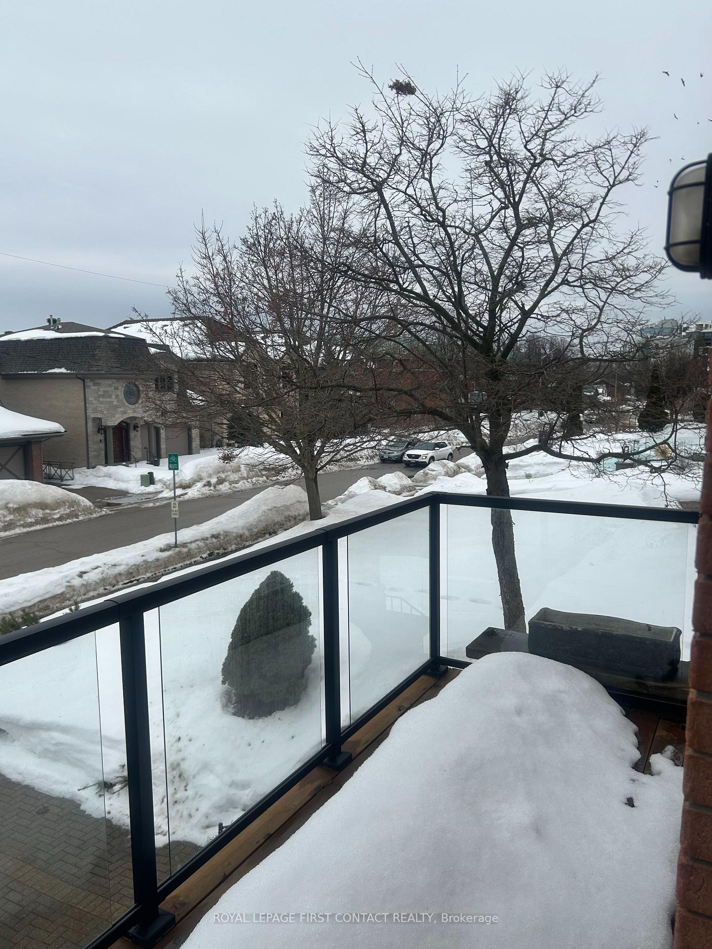 Photo 48 of 44 Kempenfelt Drive, Barrie, North Shore — HOMEH