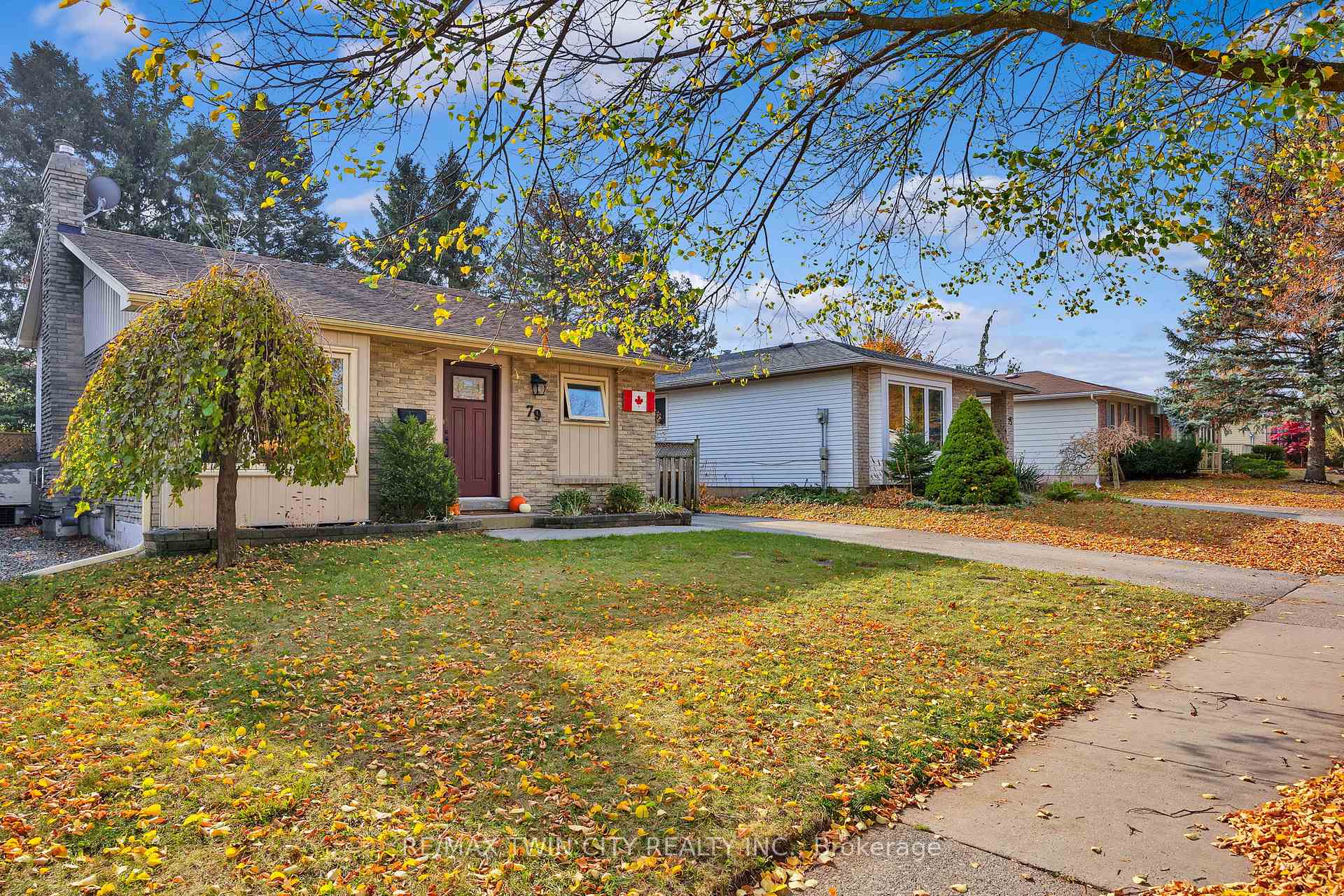 Photo 16 of 79 Keewatin Avenue, Kitchener — HOMEH