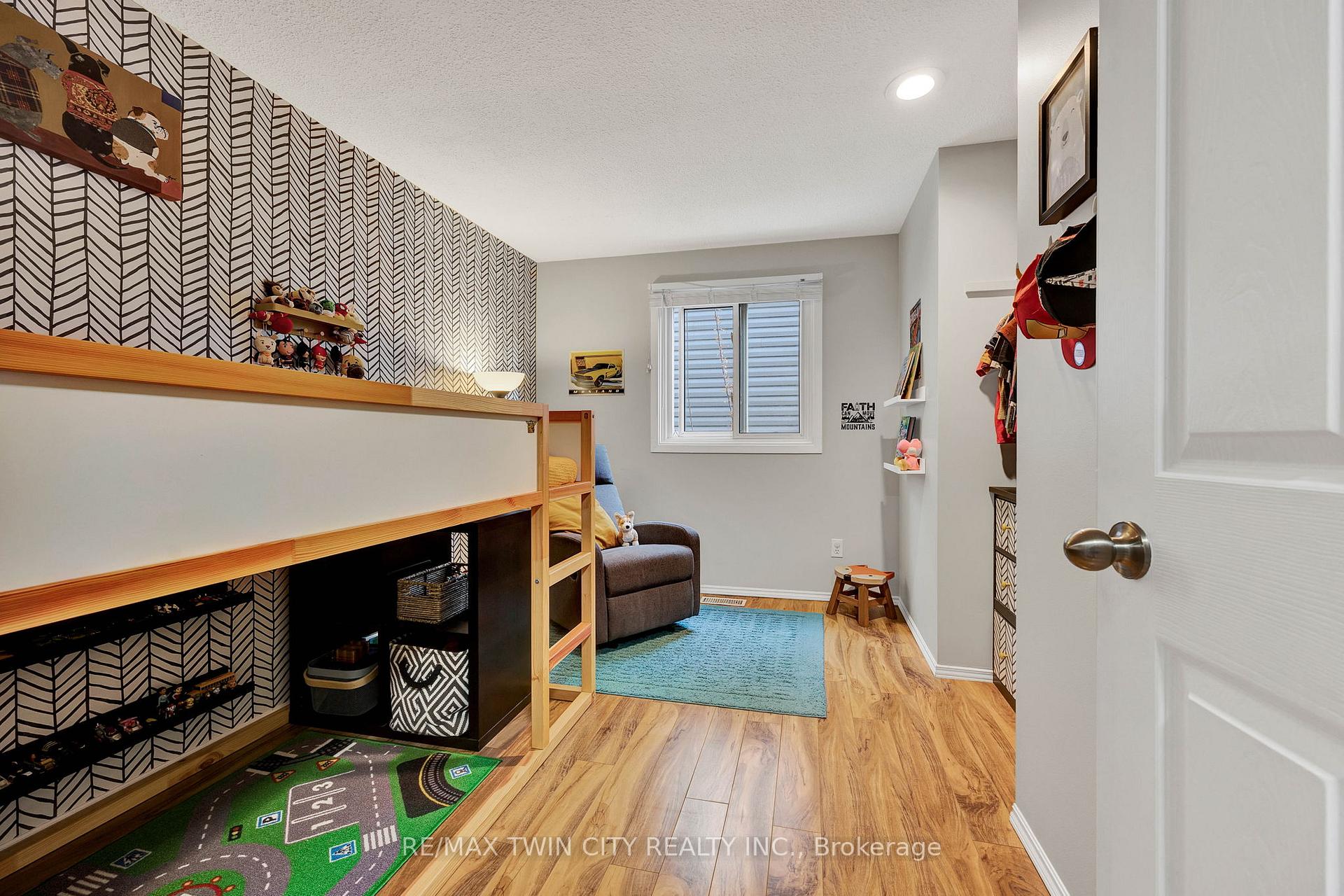 Photo 10 of 79 Keewatin Avenue, Kitchener — HOMEH